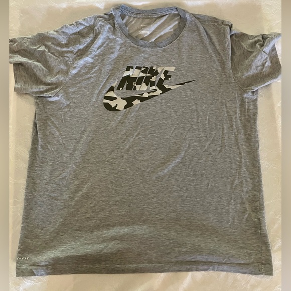 Nike Other - Nike Heather Gray Dri-FIT Tee